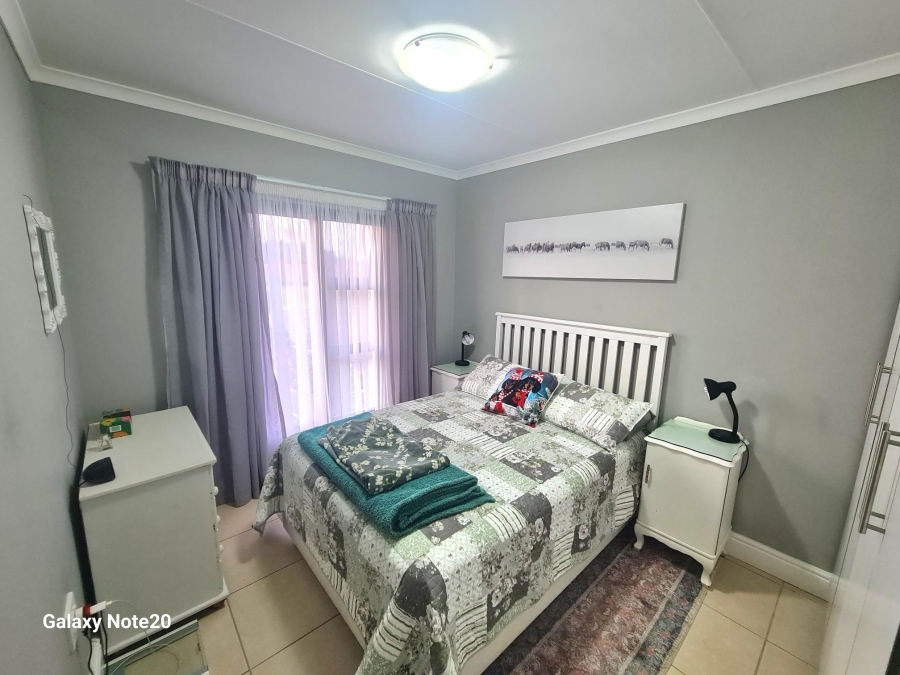 3 Bedroom Property for Sale in Paradise Beach Eastern Cape